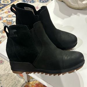 Women Sorel Wedge Bootie